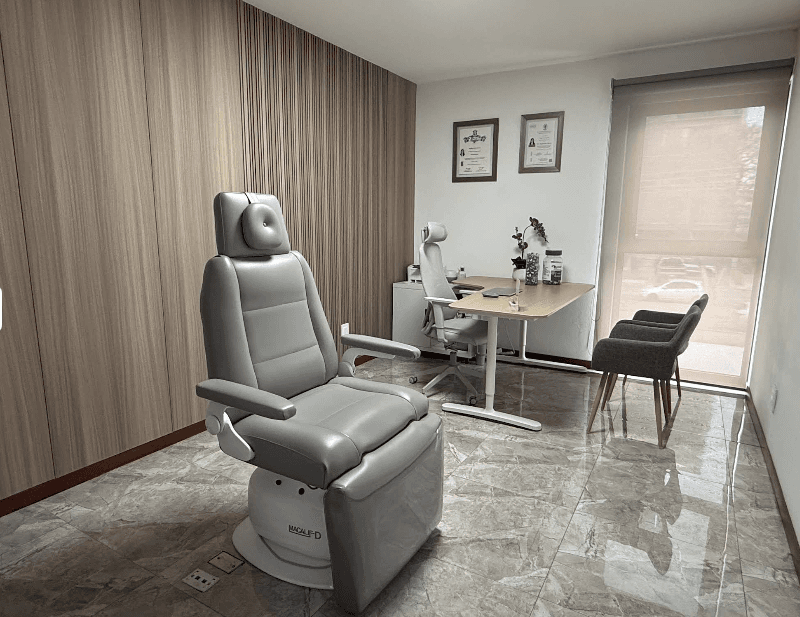 Dr. Angélica Ruiz's consultation room